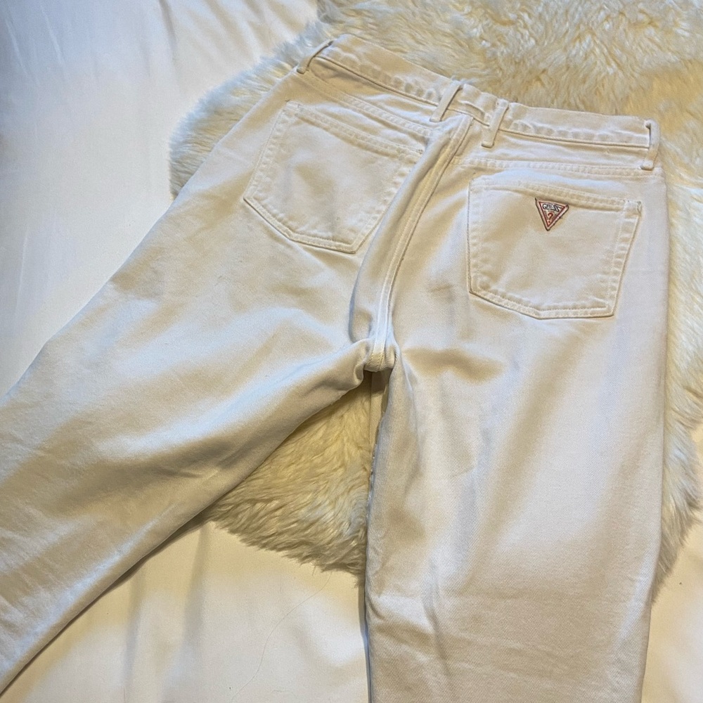 Vintage Guess White High-Waisted Jeans